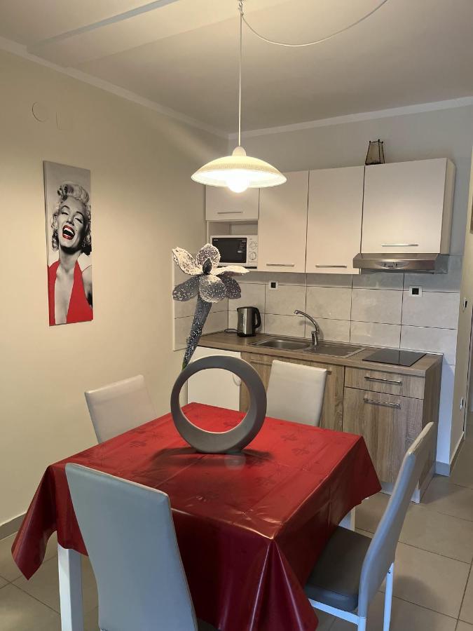 Apartmani Ivica Крк Экстерьер фото